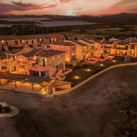 Toro Flat Iv 30' Porto Cervo, Free Parking & Private Terrace * Porto Pozzo